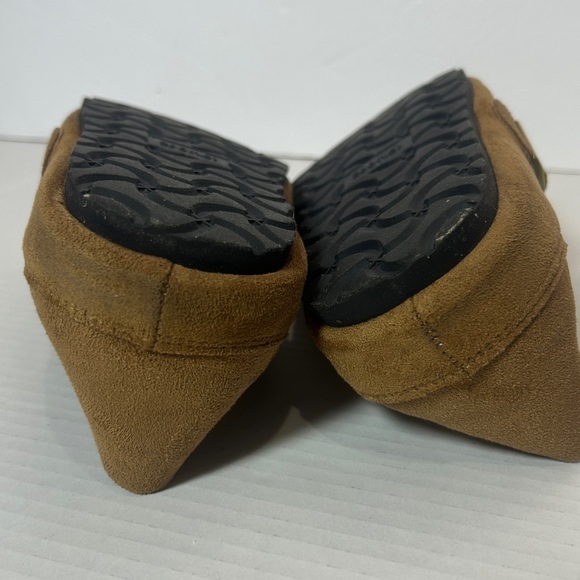 AbcueDD&SS Brown Suede Loafers for Men size 8.‎ 260 (1.5) Preowned.
